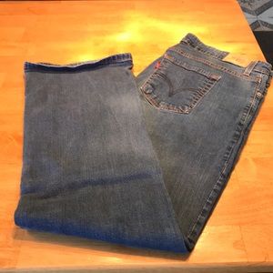 Levi’s 512 Perfectly Shaping Boot Cut Size 18m